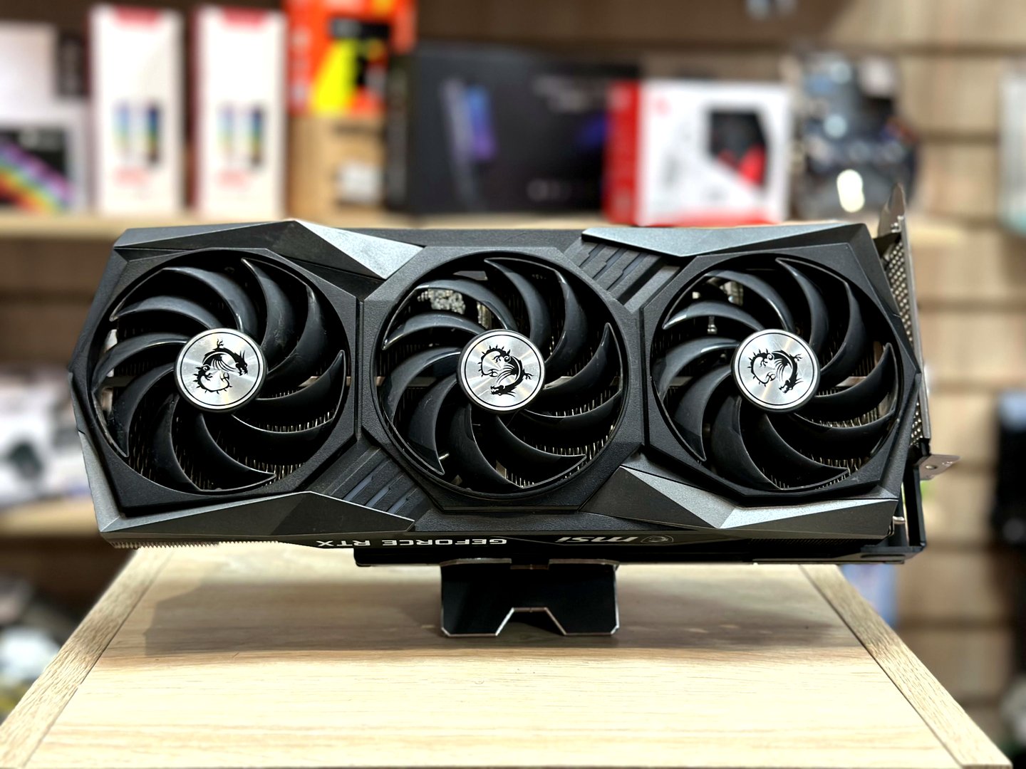 [Б/У] Видеокарта MSI GeForce RTX 3060 Ti GAMING Z TRIO 8G