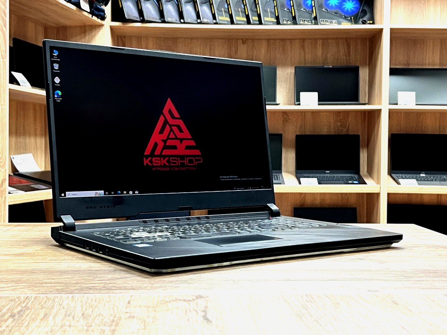 [Б/У] Ноутбук 17,3" Asus Rog Strix GL731GV-EV115T