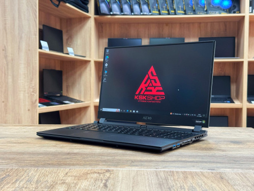 [Б/У] Ноутбук 15,6" Gigabyte Aero 15 SA