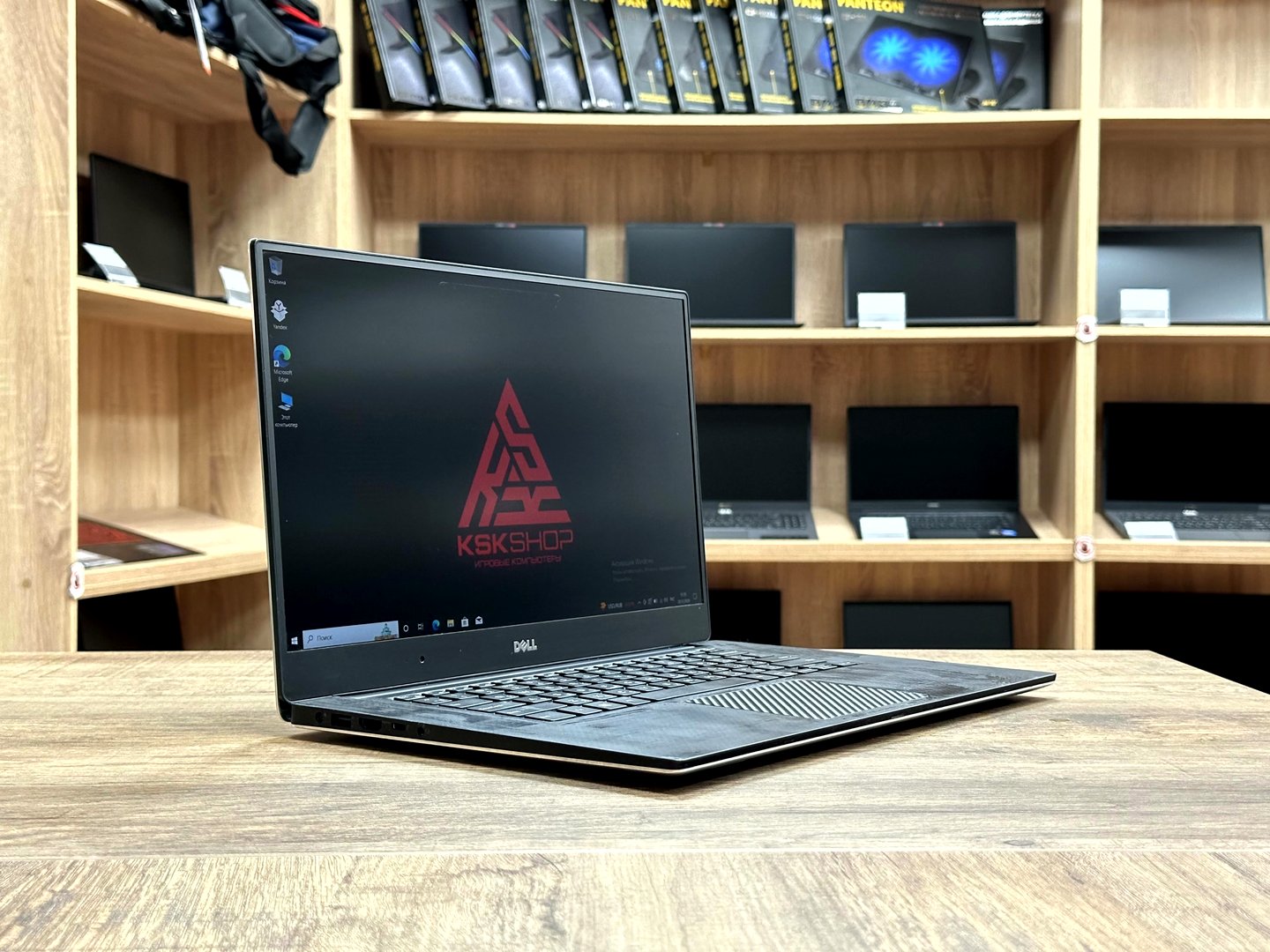 [Б/У] Ноутбук 15,6" Dell XPS 15 9550