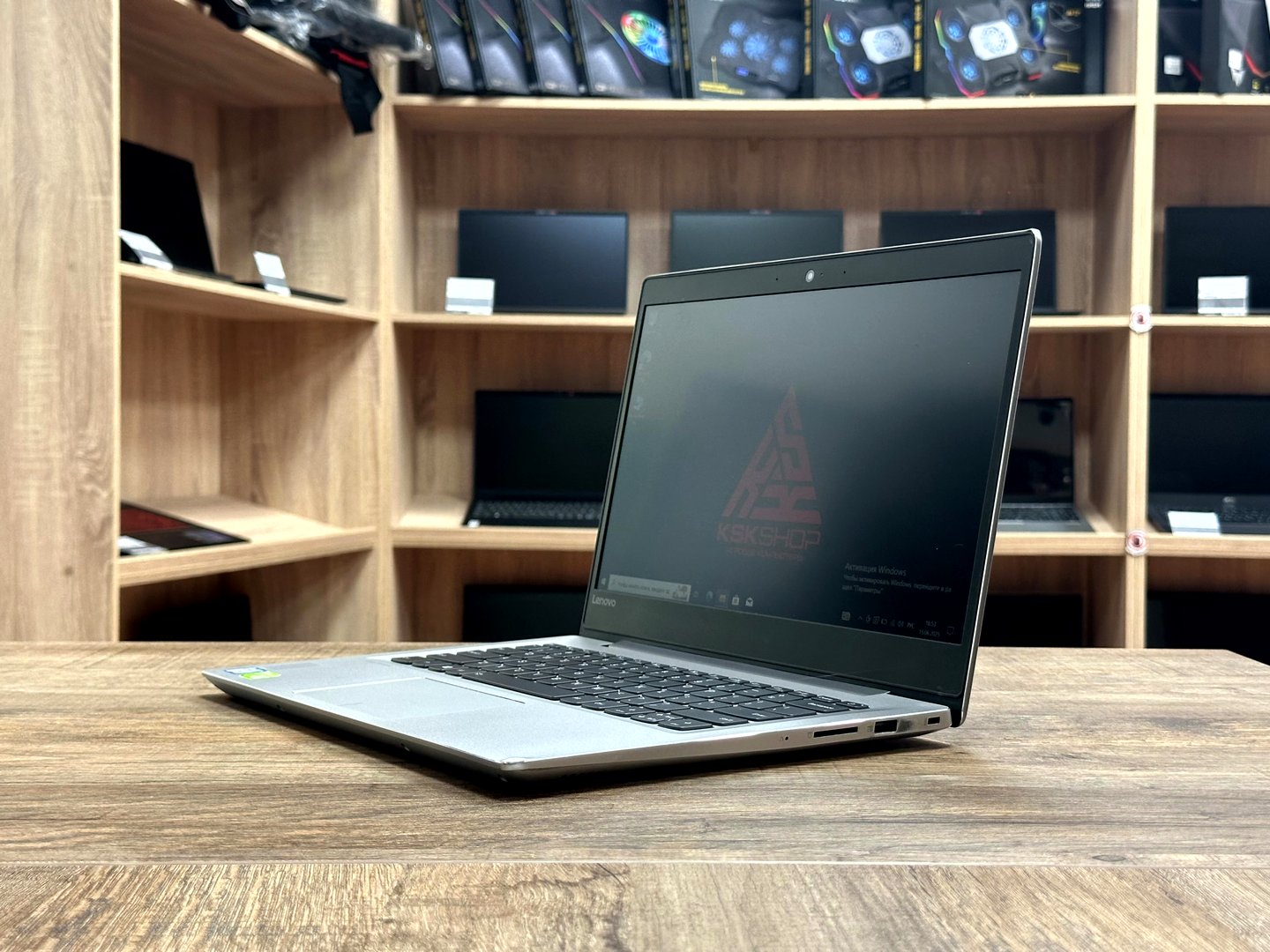 [Б/У] Ноутбук 14" Lenovo 7000