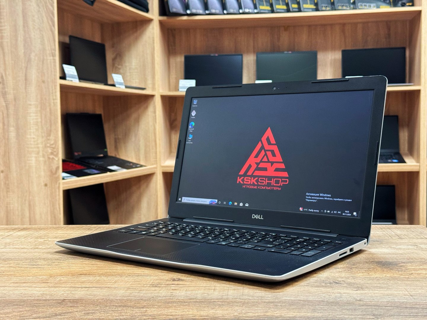 картинка [Б/У] Ноутбук 15,6" Dell Inspiron 3583 от магазина Одежда+