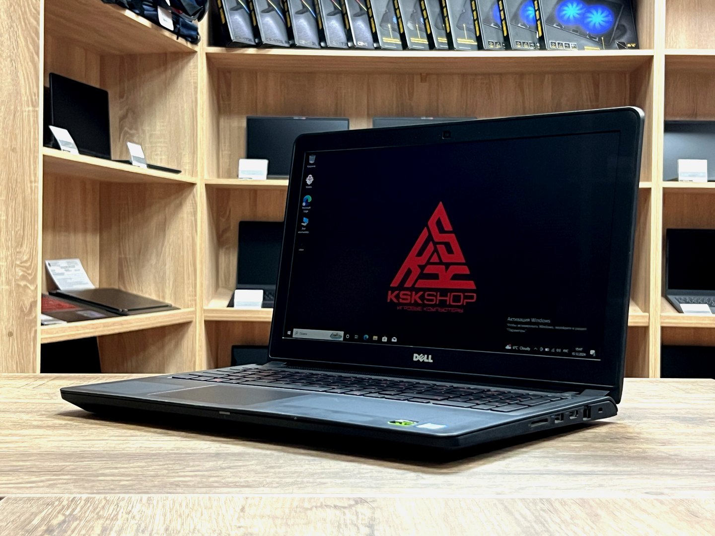 картинка [Б/У] Ноутбук 15,6" Dell Inspiron 5577 от магазина Одежда+