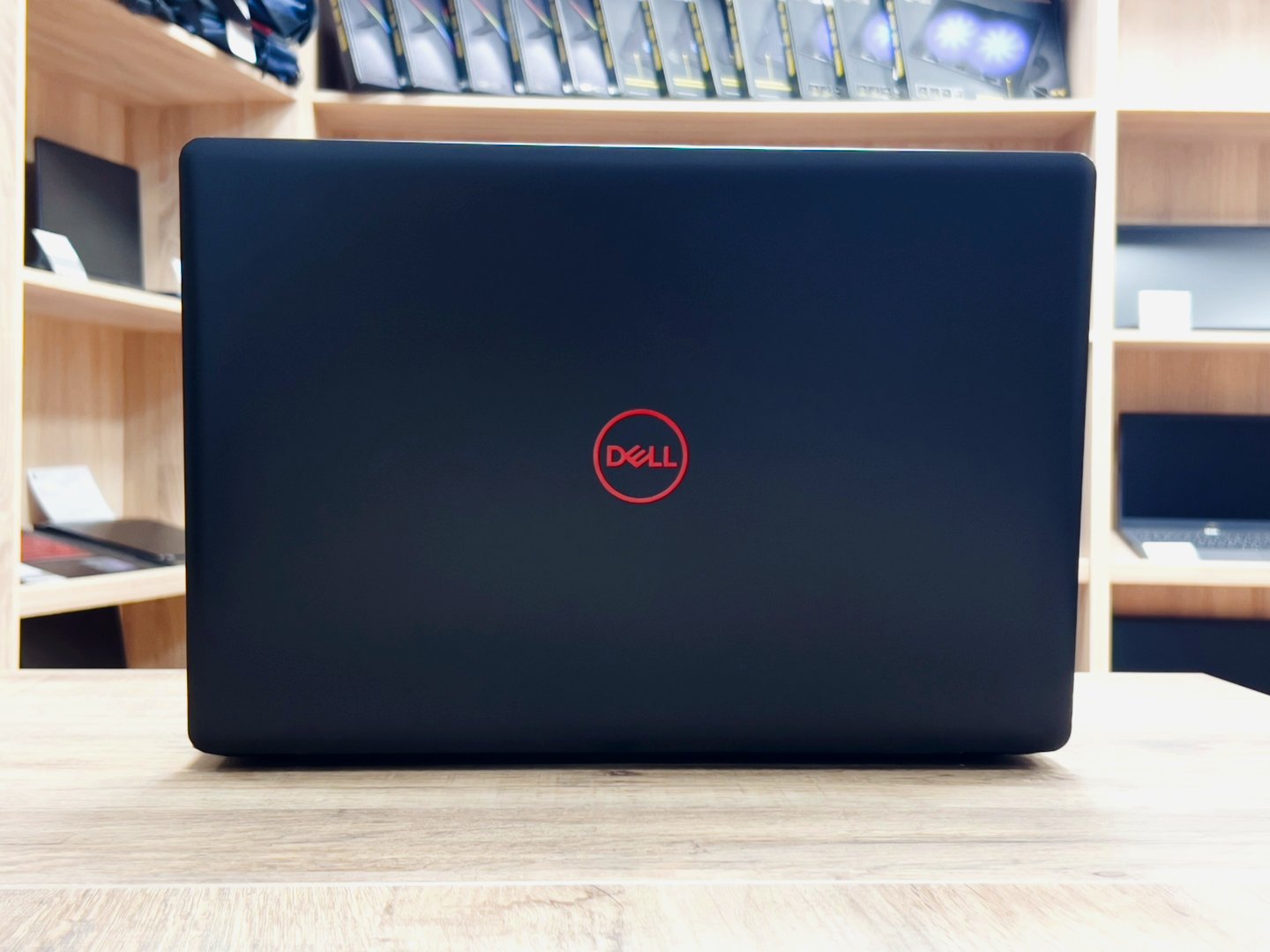картинка [Б/У] Ноутбук 15,6" Dell G3 3579 от магазина Одежда+