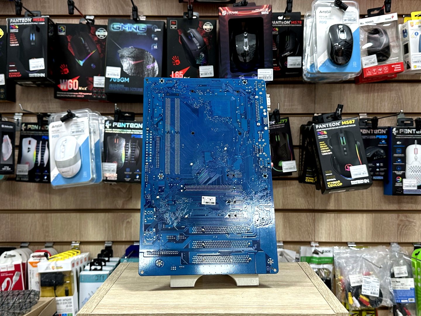 [Б/У] Материнская плата Gigabyte GA-P31-S3G | LGA775 — KSKSHOP.RU