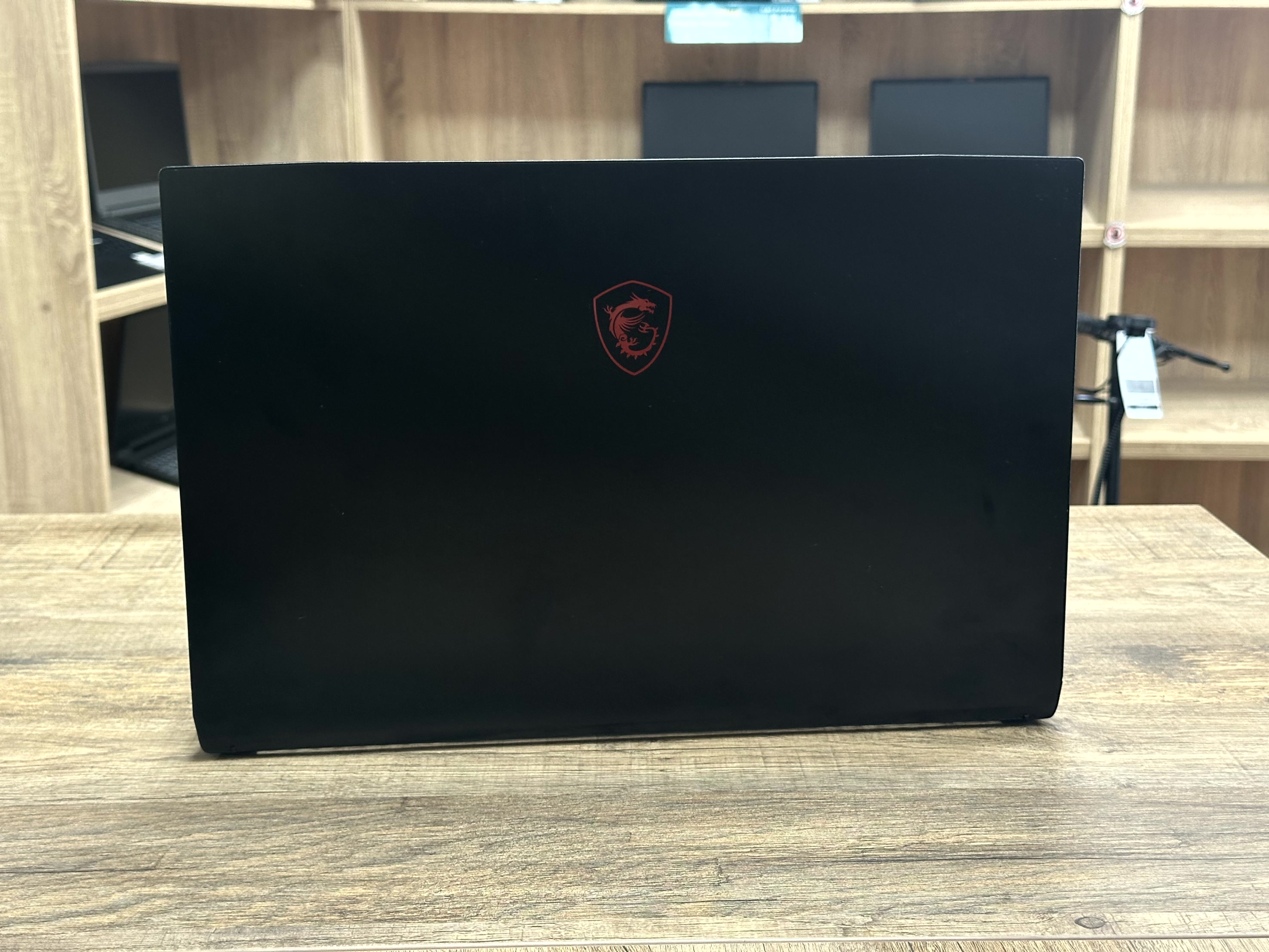 [Б/у] Ноутбук MSI MS-17F6  (GF75 Thin 10UC-048XRU-BB51050H8GXXDXX) — KSKSHOP.RU