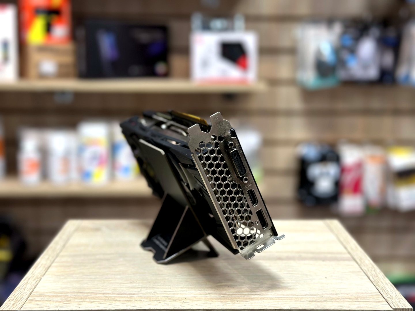 картинка [Б/У] Видеокарта Gainward GeForce GTX 1660 SUPER GHOST 6GB [NE6166S018J9-1160X] от магазина Одежда+