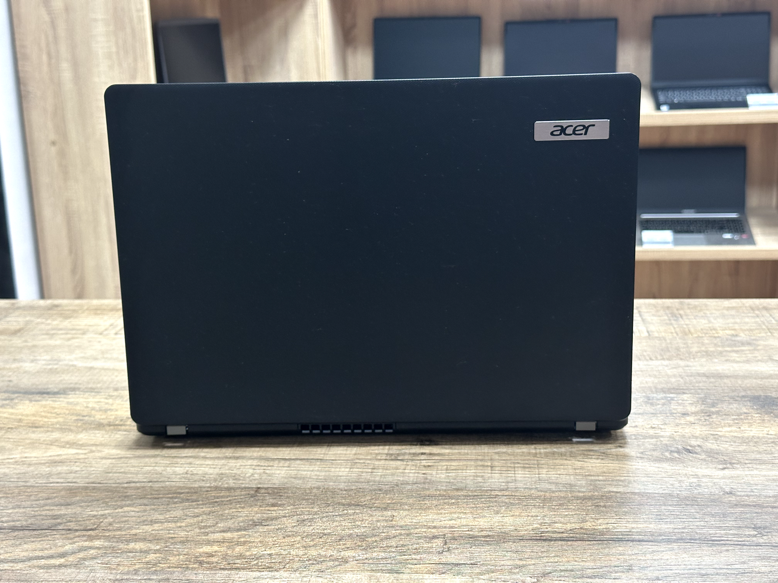 картинка [Б/У] Ноутбук 15.6" Acer TravelMate P215-53 Series от магазина Одежда+