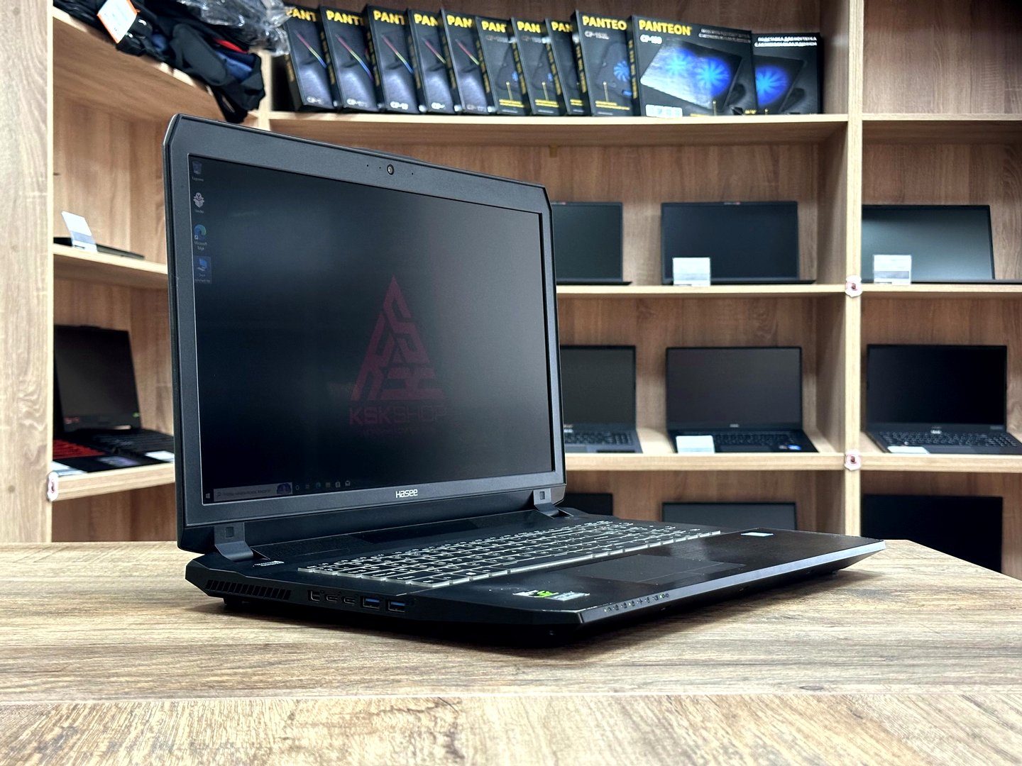 [Б/У] Ноутбук 17,3" Hasee G8-KP7S1 — KSKSHOP.RU