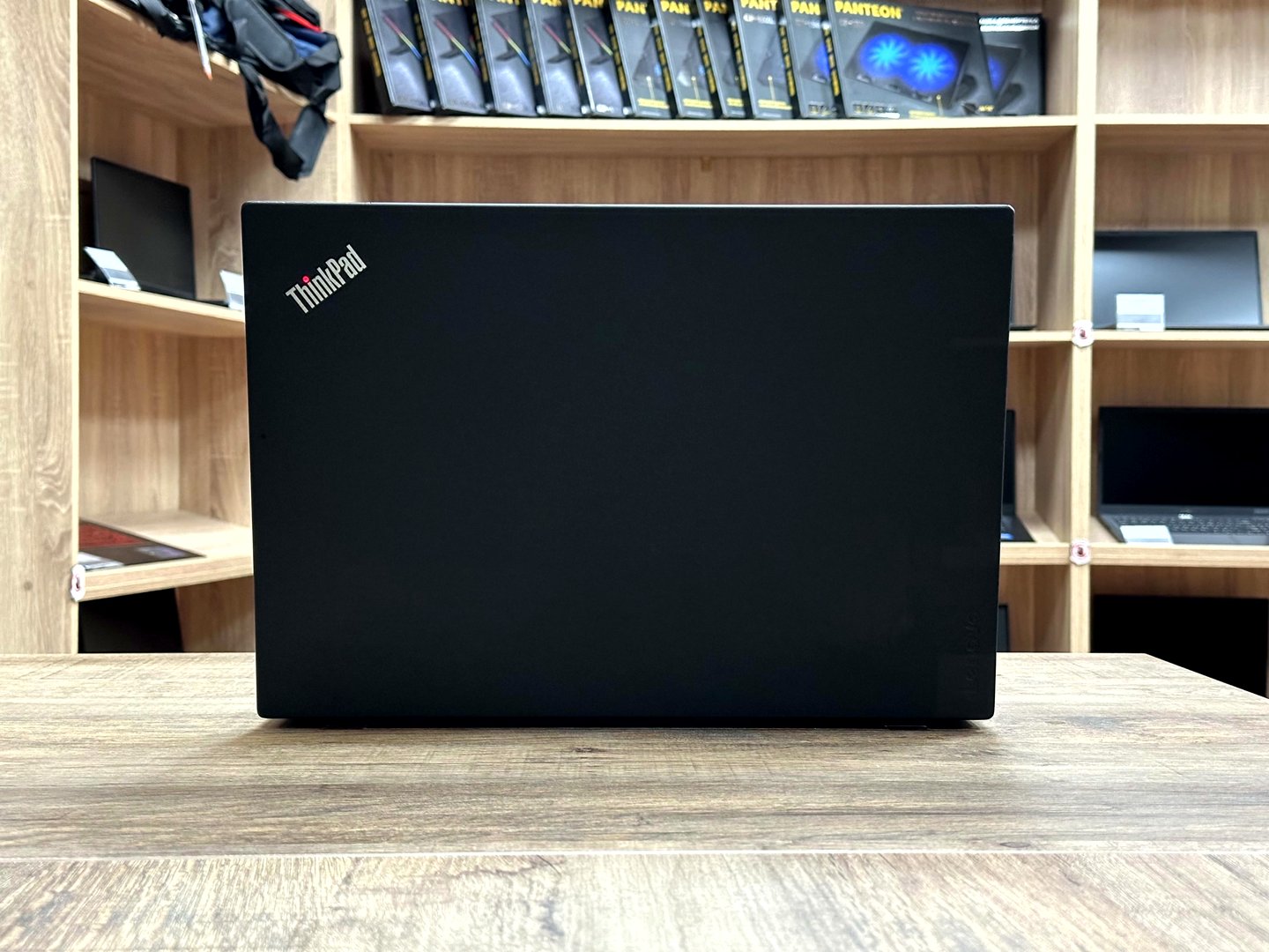 картинка [Б/У] Ноутбук 15,6" Lenovo ThinkPad T580 от магазина Одежда+