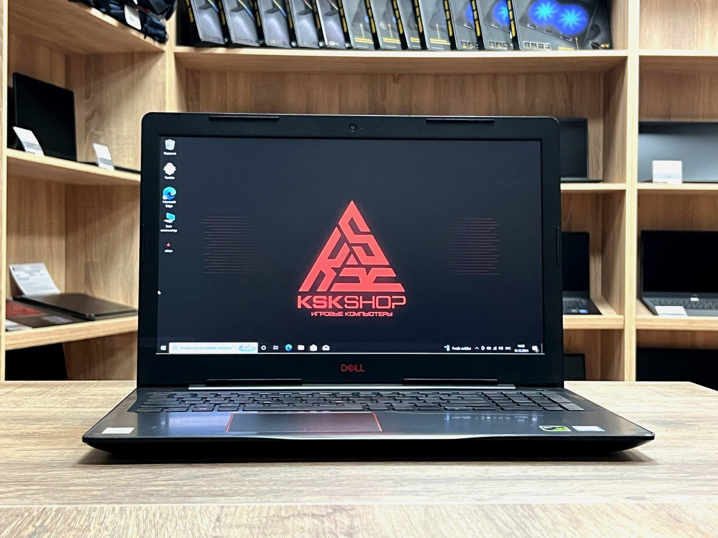картинка [Б/У] Ноутбук 15,6" Dell G3 3579 от магазина Одежда+