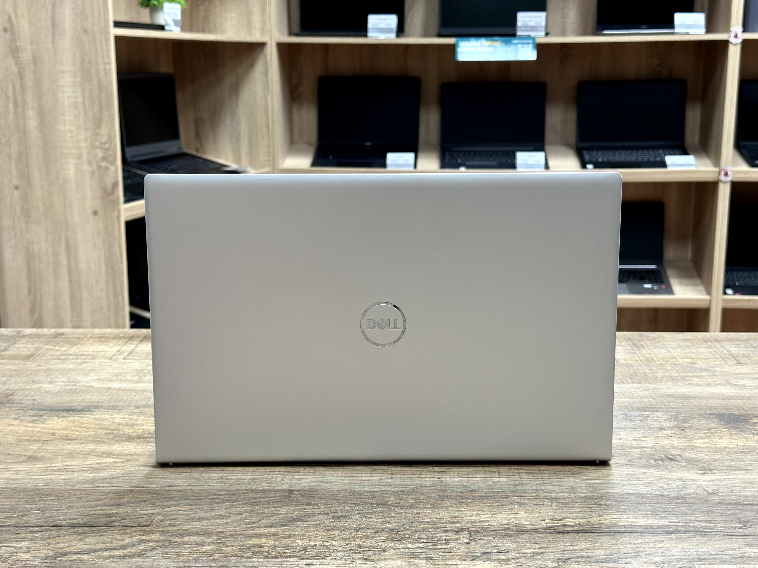 картинка [Б\У] Ноутбук 15.5" Dell Inspiron 5515 Ryzen 5 5500U от магазина Одежда+