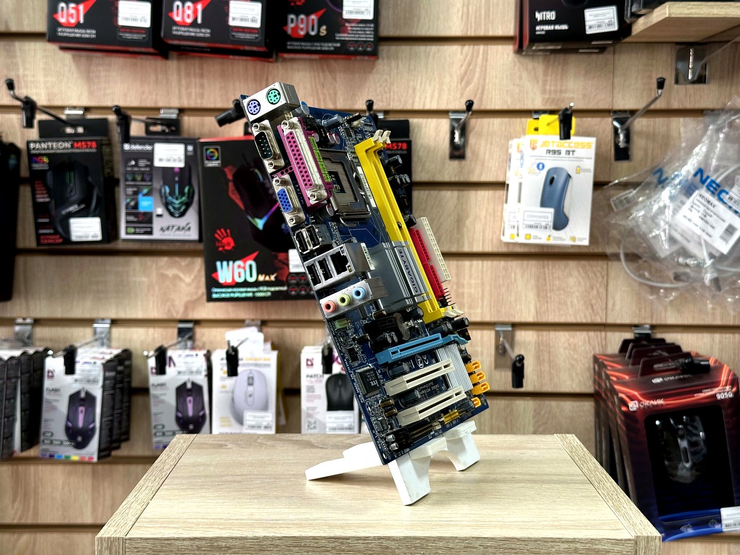 [Б/У] Материнская плата GIGABYTE GA-G31M-S2L | LGA775 — KSKSHOP.RU
