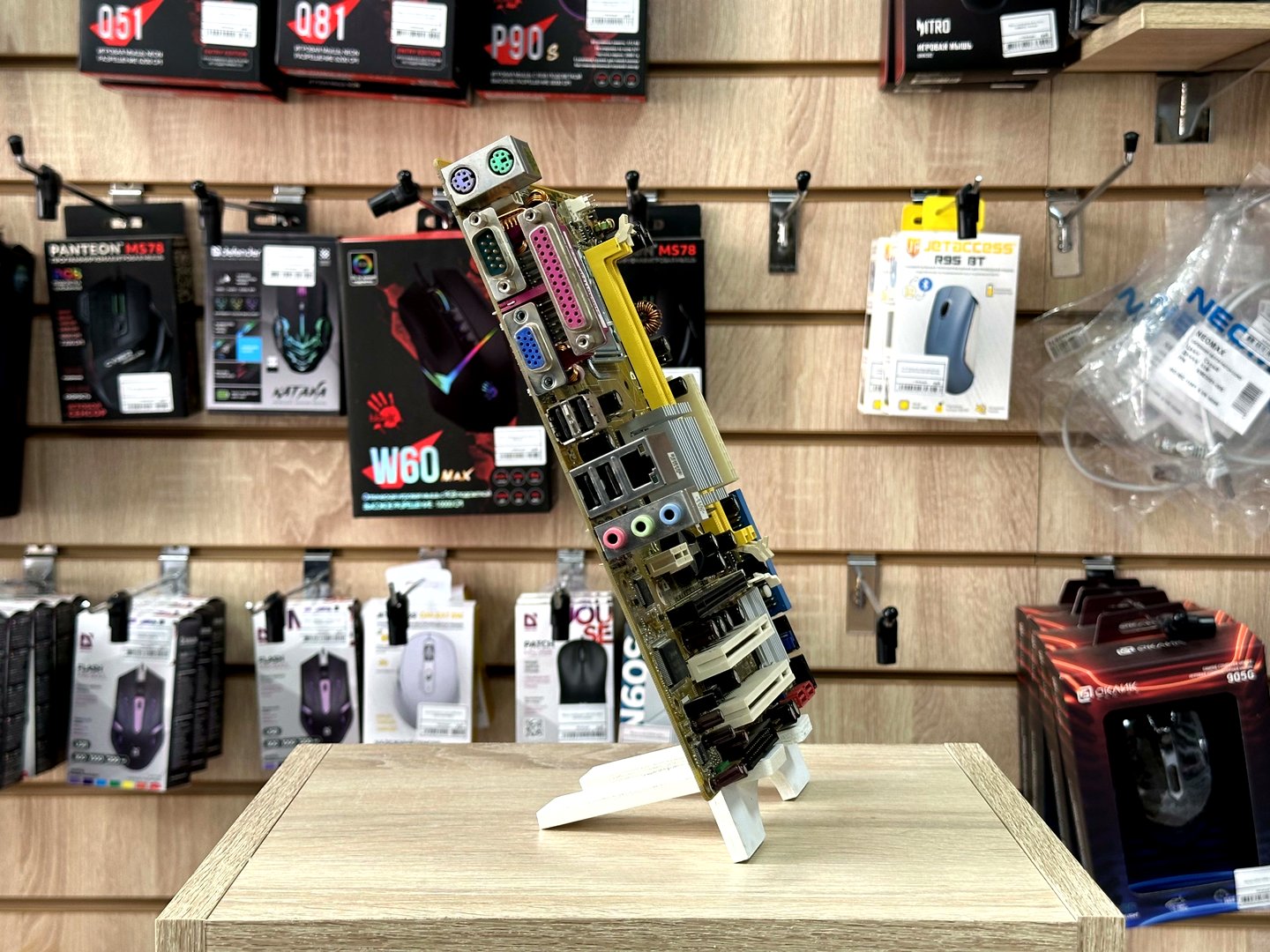 [Б/У] Материнская плата ASUS P5GC-MX/1333 | LGA775 — KSKSHOP.RU