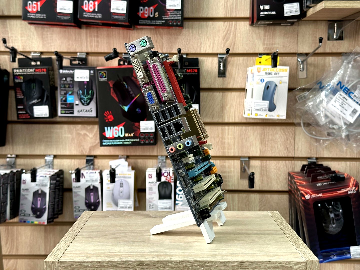 [Б/У] Материнская плата GIGABYTE GA-73PUM-S2 | LGA775 — KSKSHOP.RU