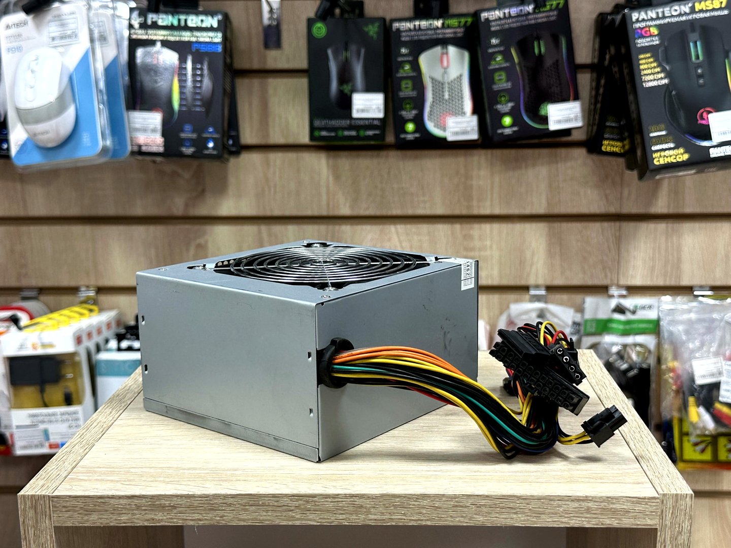 картинка [Б/У] Блок питания QORI 500CG | 500W от магазина Одежда+