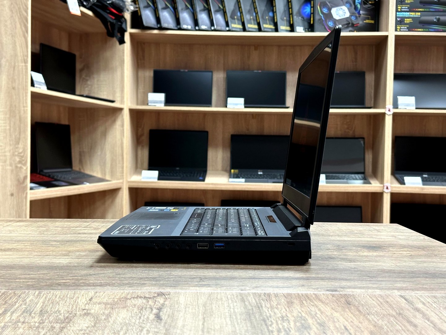 Ноутбук 15,6" Hasee ZX7-SP5D1 [i5-6400 / GTX1060 6GB] — KSKSHOP.RU