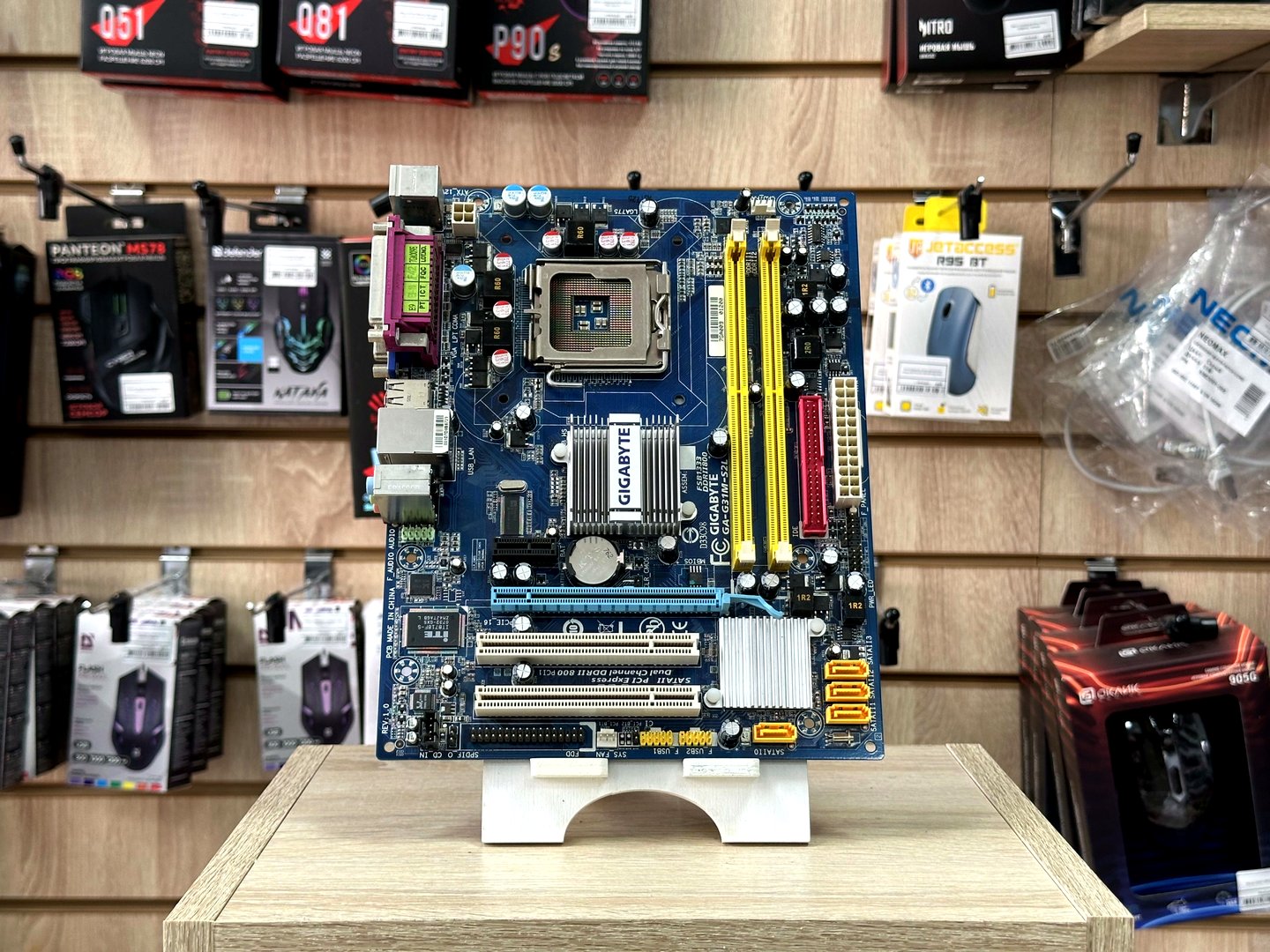 [Б/У] Материнская плата GIGABYTE GA-G31M-S2L | LGA775 — KSKSHOP.RU