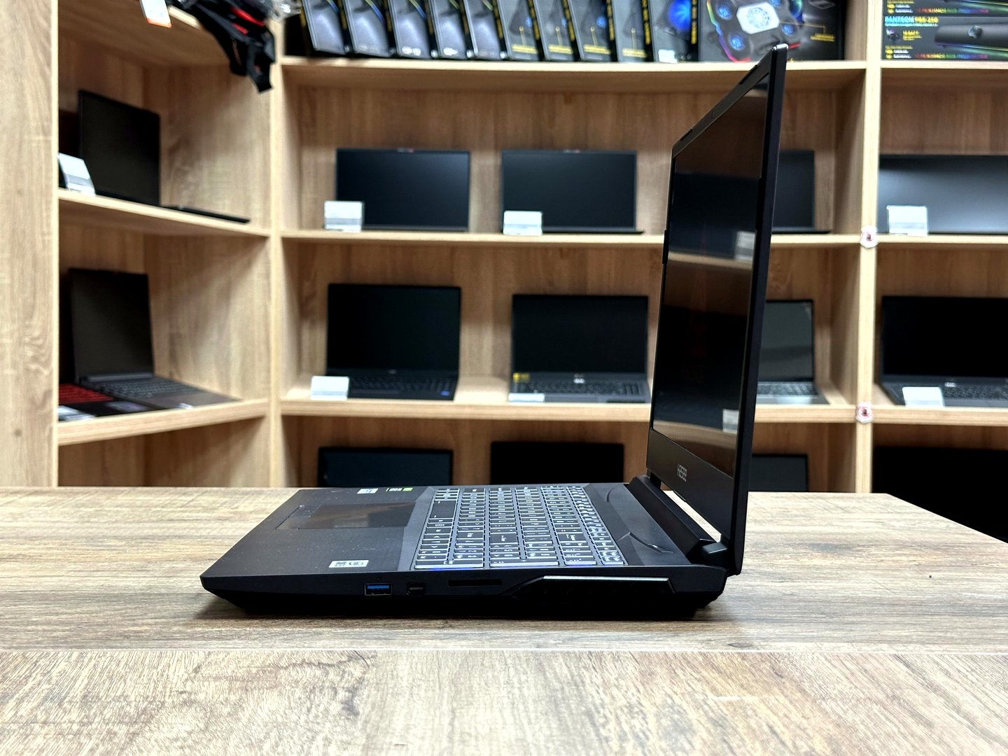 [Б/У] Ноутбук 15,6" Hasse NH5x-xDPx [i5-10200H / RTX 3060 6GB] — KSKSHOP.RU