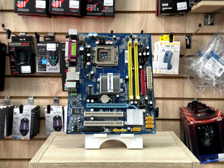 [Б/У] Материнская плата GIGABYTE GA-G31M-S2L | LGA775